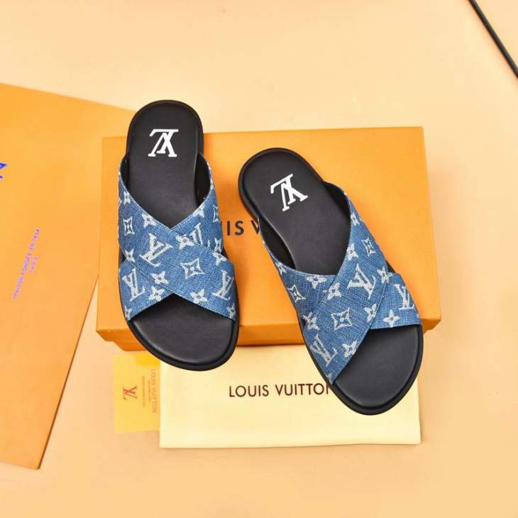Picture of Louis Vuitton Slippers _SKULVsz39-46jyh0531835